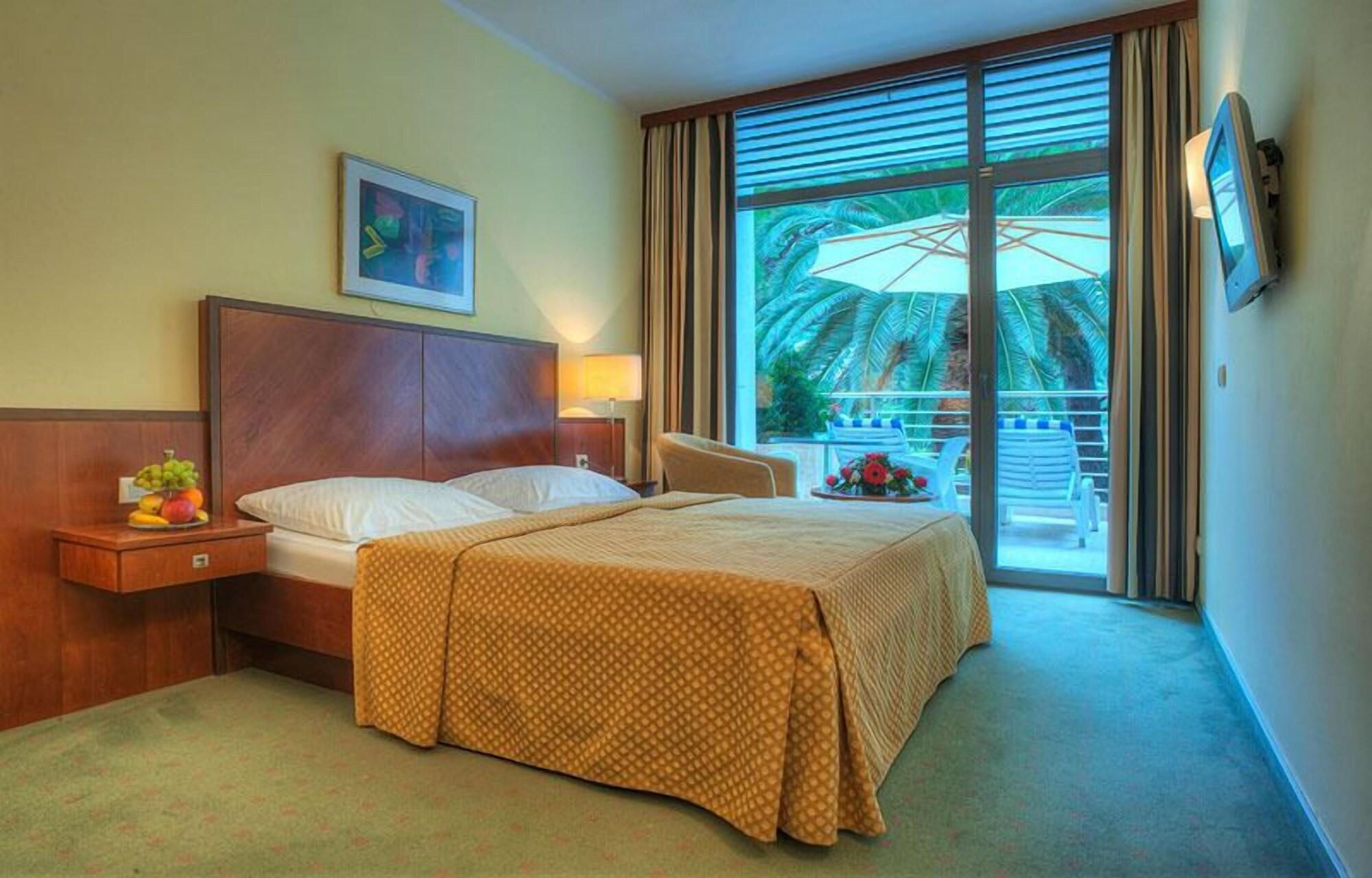 Hotel Rivijera Petrovazzo Esterno foto