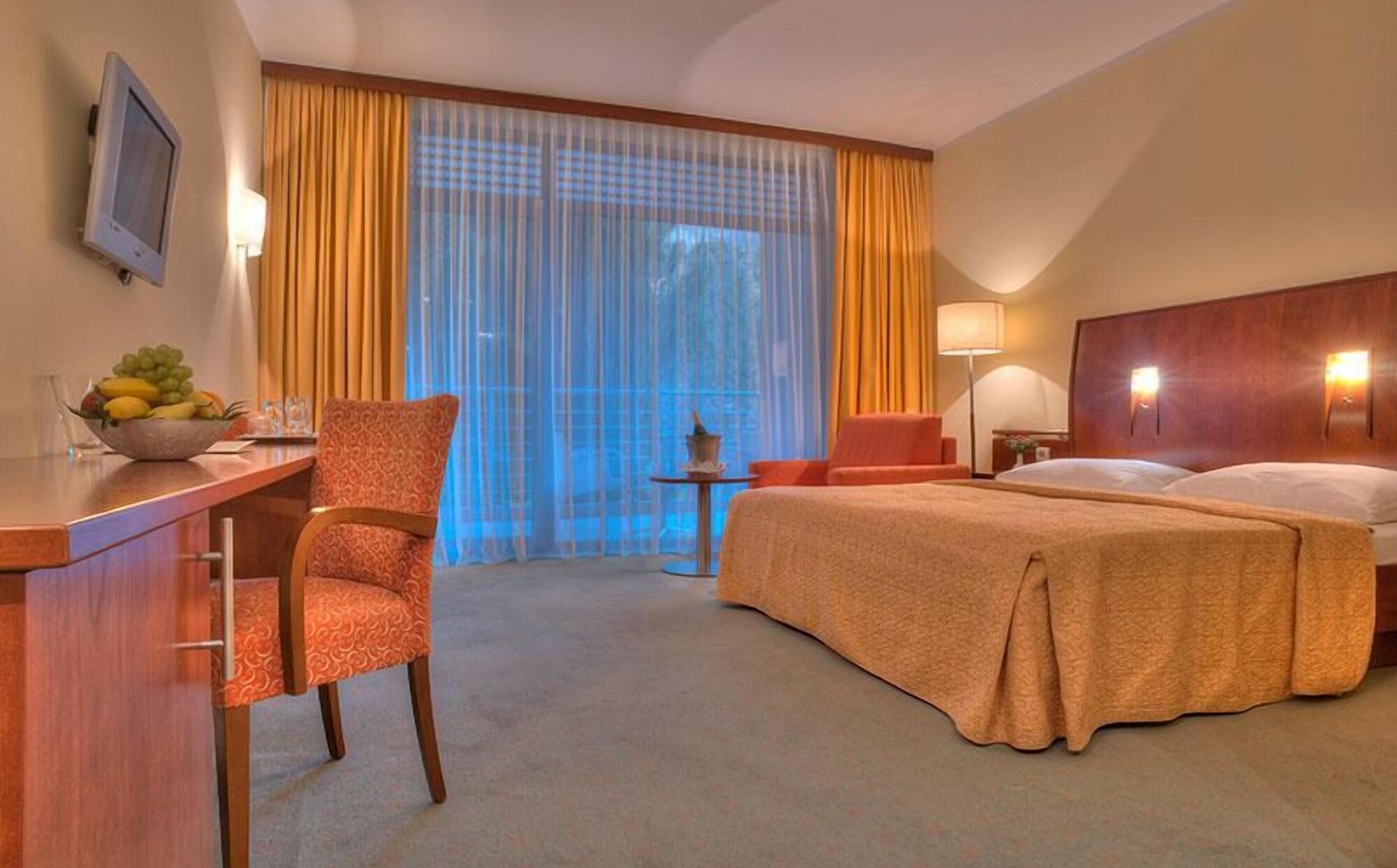 Hotel Rivijera Petrovazzo Esterno foto