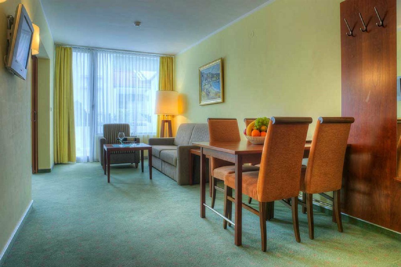 Hotel Rivijera Petrovazzo Esterno foto